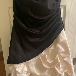 Strapless white/black gown